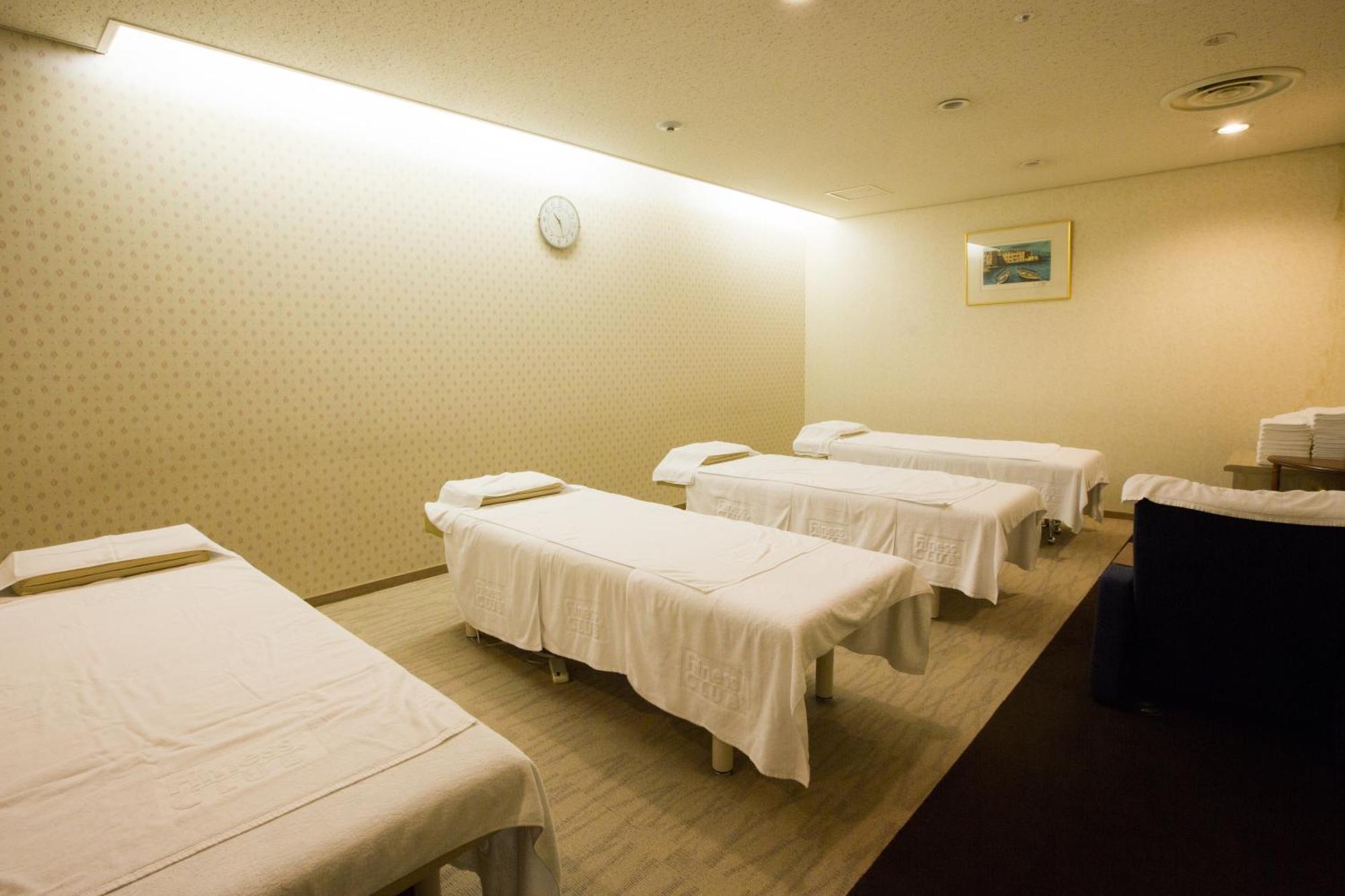 Hotel New Otani Osaka Ngoại thất bức ảnh Massage tables